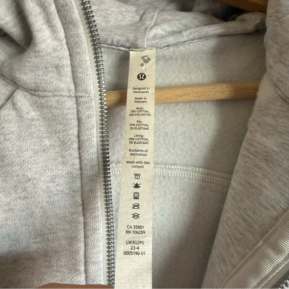 Lululemon Scuba Full-Zip Cropped Hoodie Heathered Core Ultra Light Grey Size 6